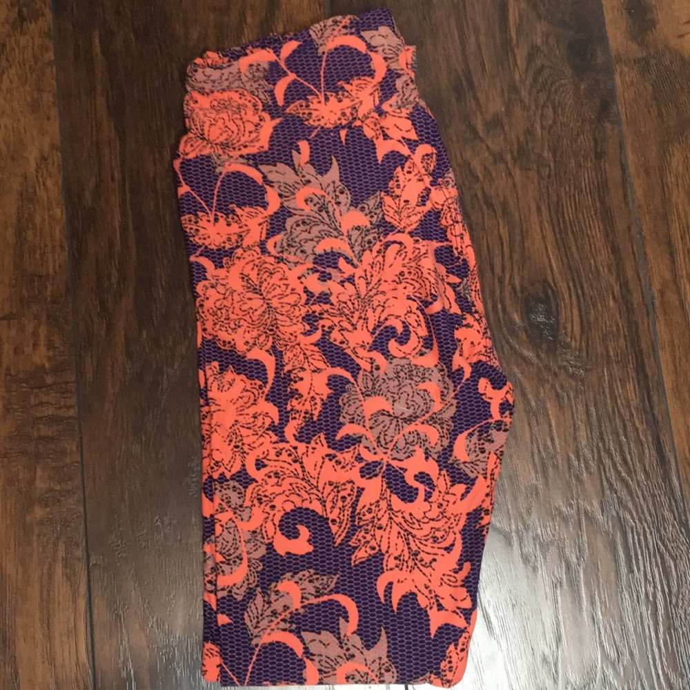 NEW LuLaRoe One Size Leggings